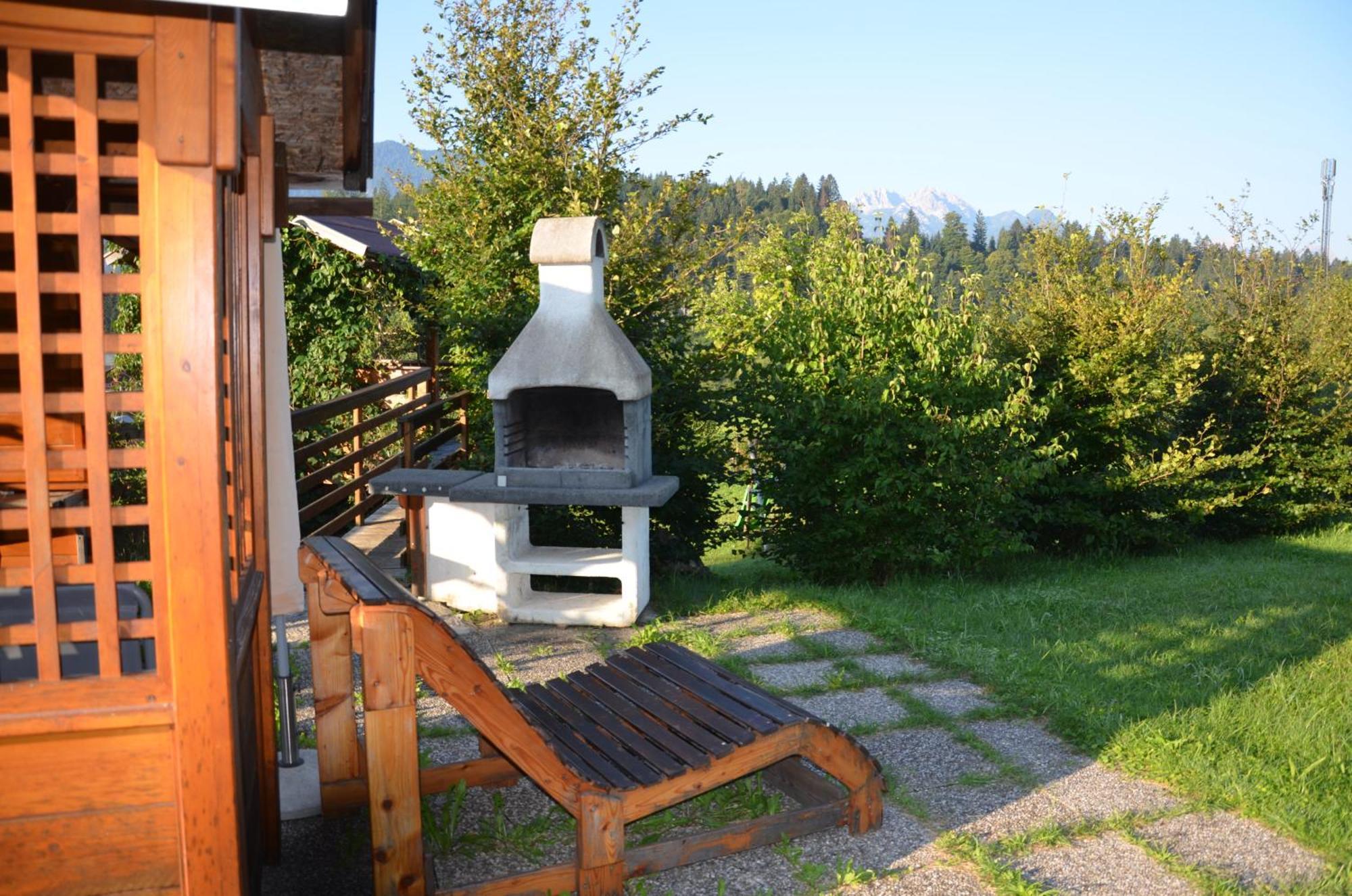 Pension Zum Schreiner Hermagor-Pressegger See Exterior photo