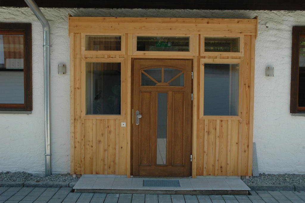Pension Zum Schreiner Hermagor-Pressegger See Exterior photo