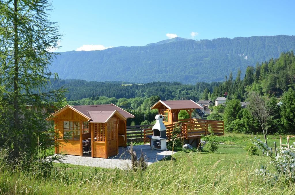 Pension Zum Schreiner Hermagor-Pressegger See Exterior photo