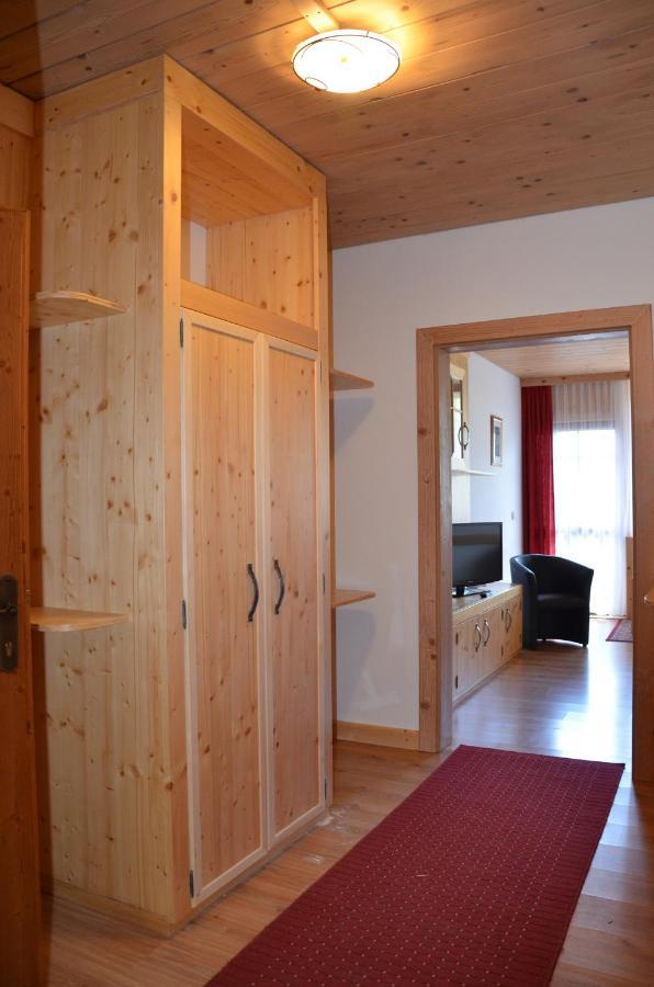 Pension Zum Schreiner Hermagor-Pressegger See Exterior photo