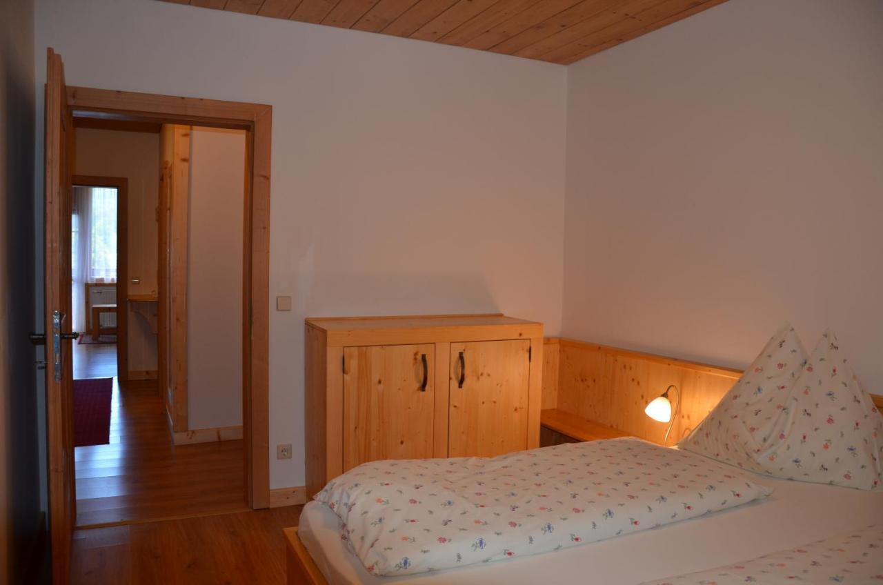 Pension Zum Schreiner Hermagor-Pressegger See Exterior photo